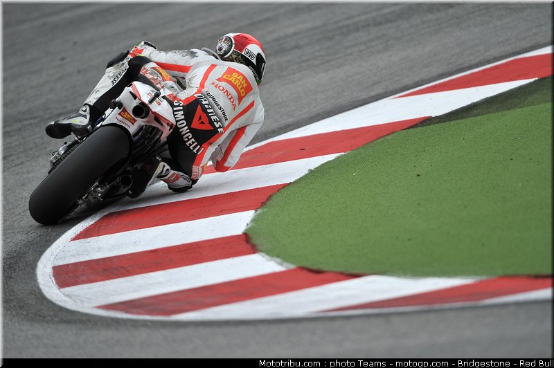 motogp_simoncelli_26_misano_2010
