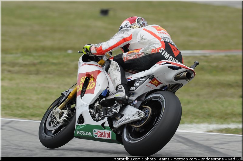 motogp_simoncelli_34_misano_2010