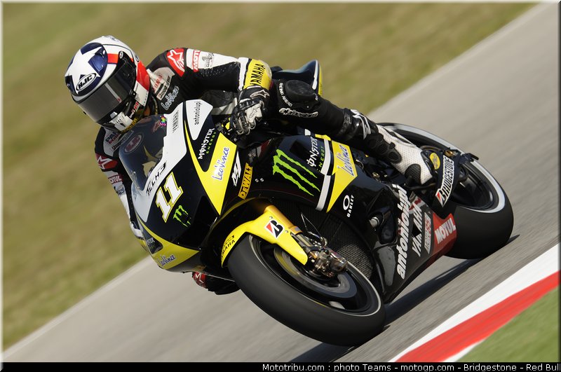 motogp_spies_02_misano_2010