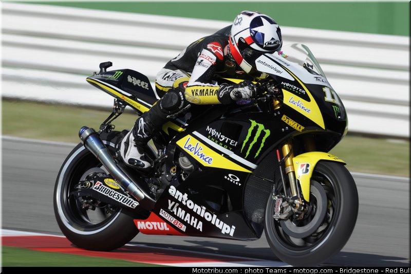 motogp_spies_20_misano_2010