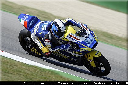 moto2_derosa_07_misano_2010.jpg