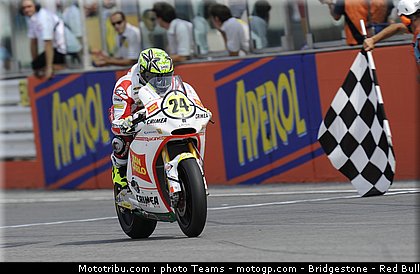 moto2_elias_04_misano_2010.jpg