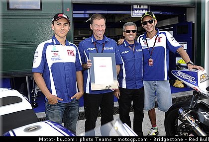 motogp_lorenzo_05_misano_2010.jpg