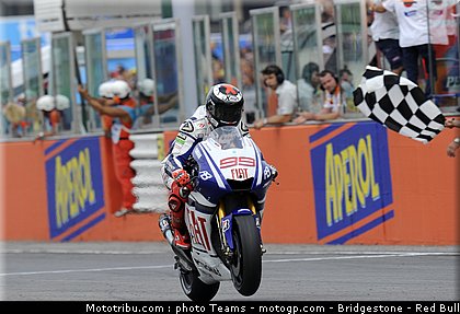 motogp_lorenzo_16_misano_2010.jpg