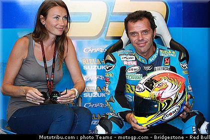 motogp_pitbabe_17_misano_2010.jpg