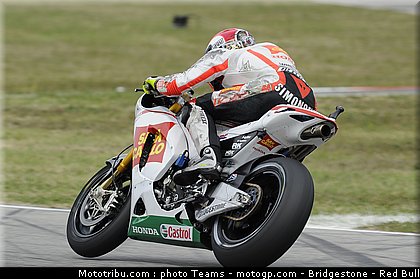 motogp_simoncelli_34_misano_2010.jpg