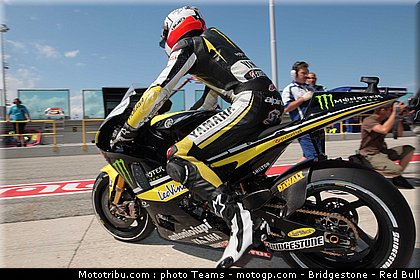 motogp_spies_09_misano_2010.jpg