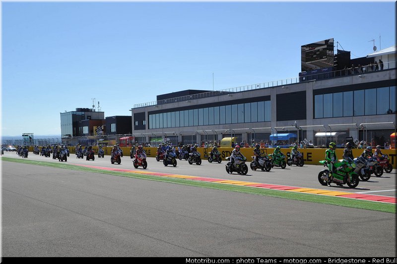 moto2_0017_aragon_2010