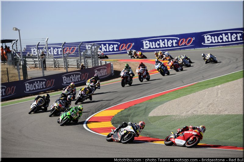 moto2_0025_aragon_2010