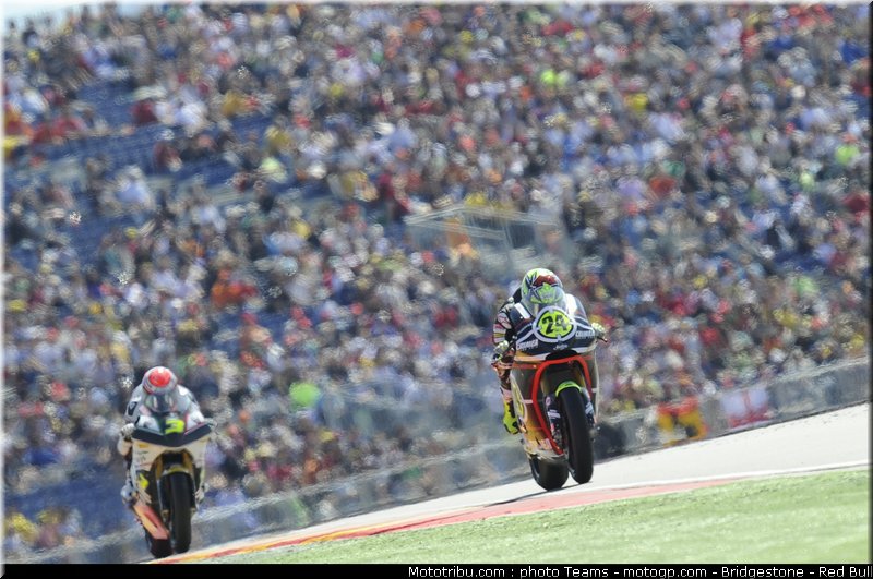 moto2_0041_aragon_2010