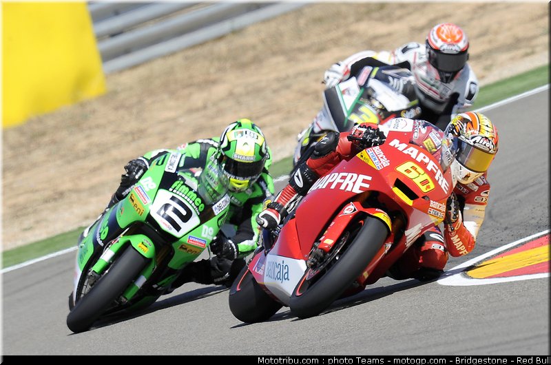moto2_0057_aragon_2010