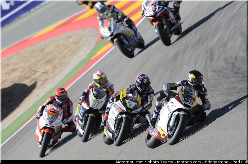 moto2_0058_aragon_2010