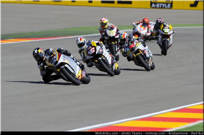 moto2_0059_aragon_2010