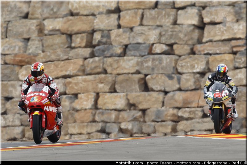 moto2_0088_aragon_2010
