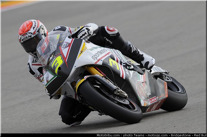 moto2_corsi_1_aragon_2010