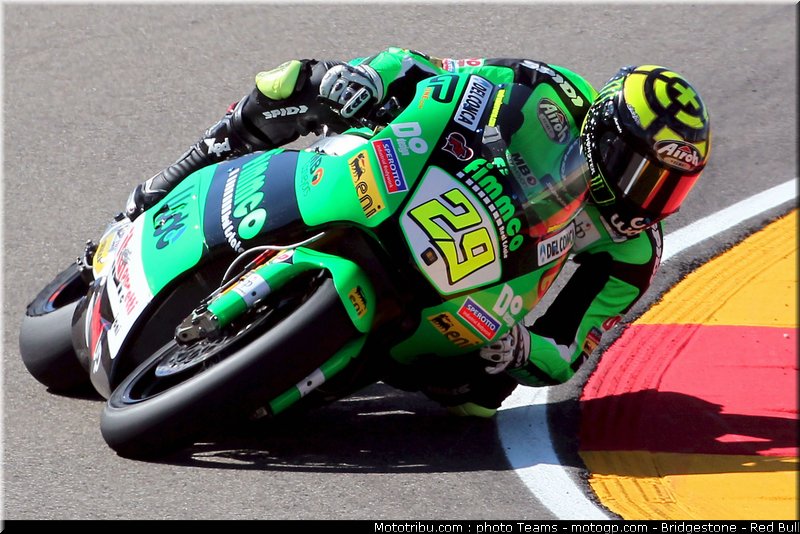 moto2_iannone_04_aragon_2010