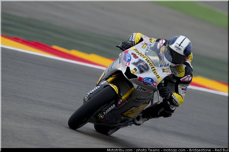 moto2_luthi_4_aragon_2010