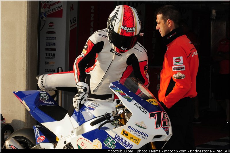 moto2_pasini_03_aragon_2010