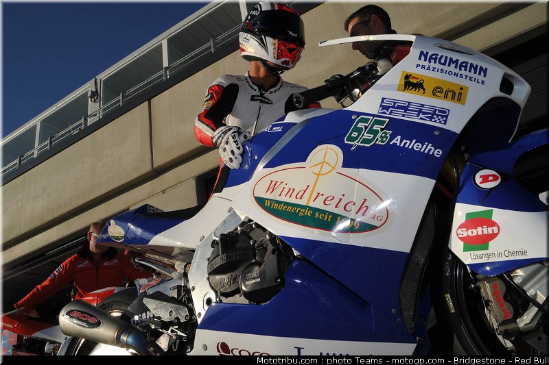 moto2_pasini_18_aragon_2010