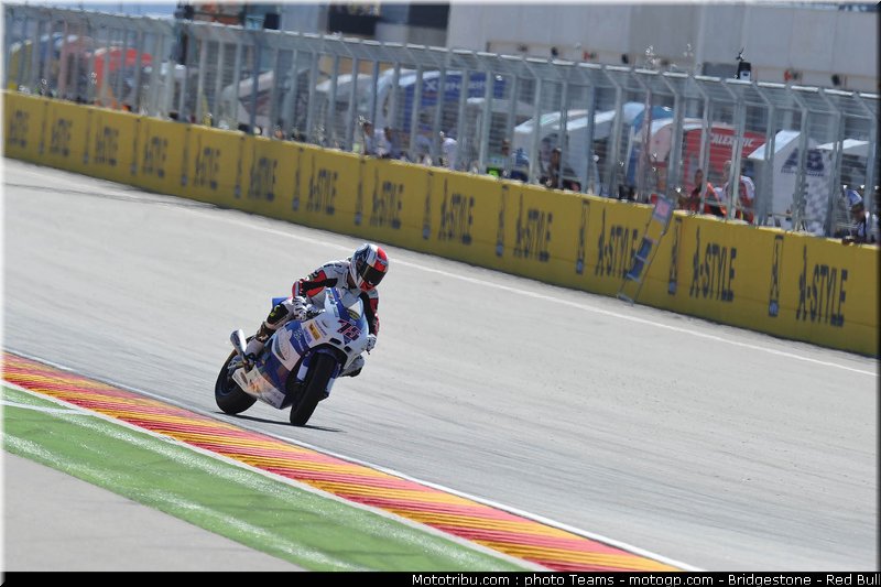 moto2_pasini_26_aragon_2010