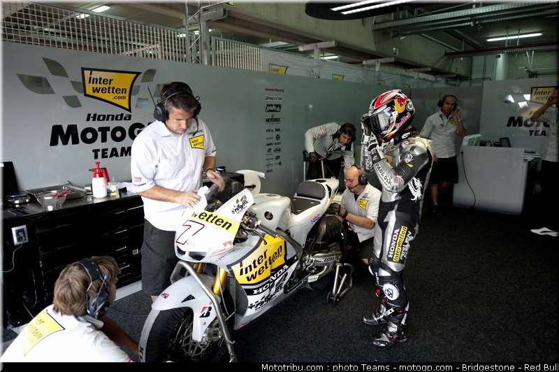 motogp_aoyama_08_aragon_2010