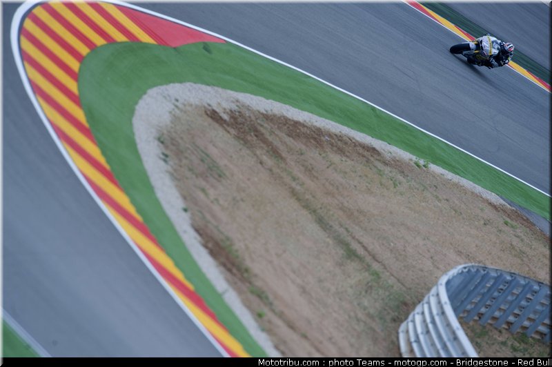 motogp_aoyama_10_aragon_2010