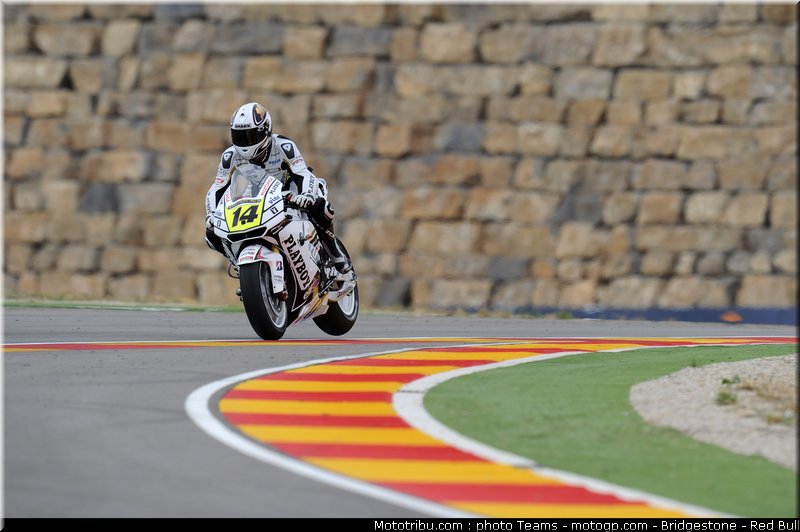 motogp_depuniet_26_aragon_2010