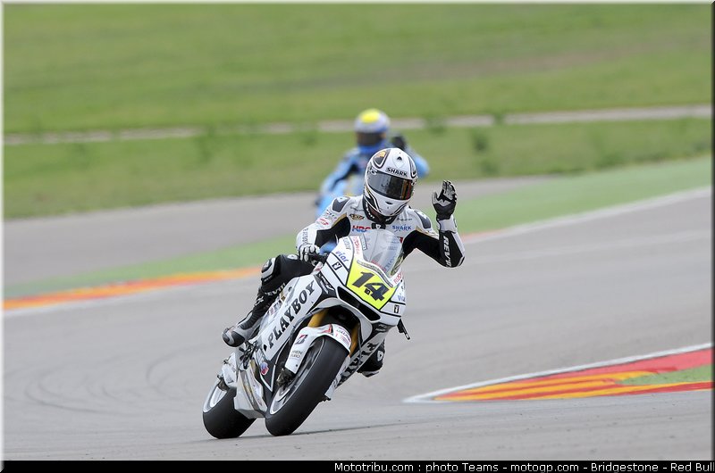 motogp_depuniet_45_aragon_2010