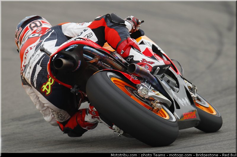 motogp_dovizioso_18_aragon_2010
