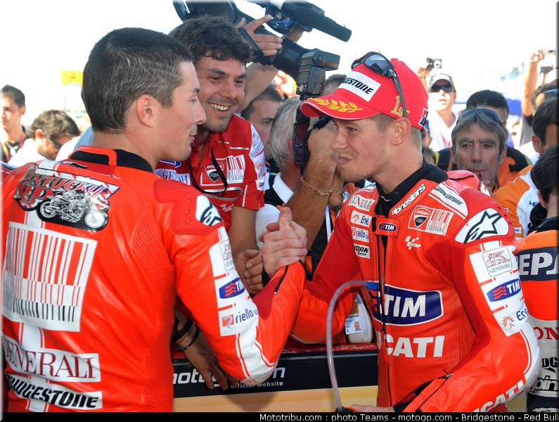 motogp_ducati_2_aragon_2010