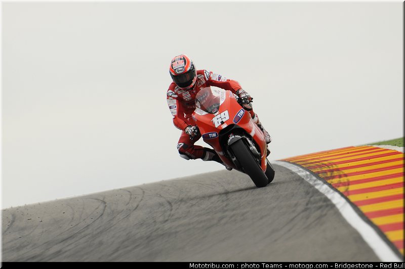 motogp_hayden_06_aragon_2010