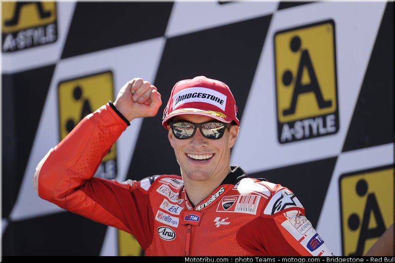 motogp_hayden_07_aragon_2010