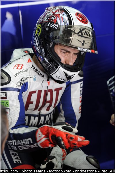 motogp_lorenzo_14_aragon_2010