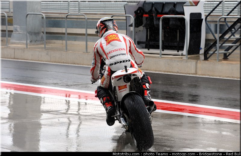 motogp_melandri_04_aragon_2010