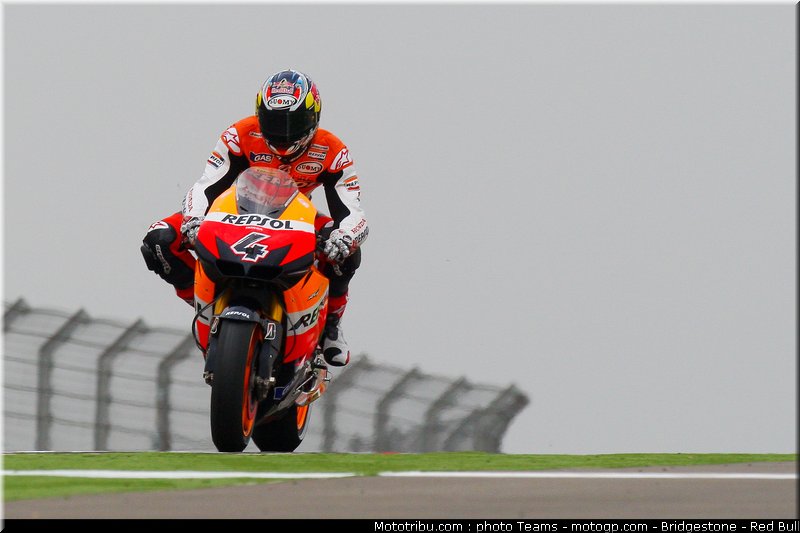 motogp_pedrosa_06_aragon_2010