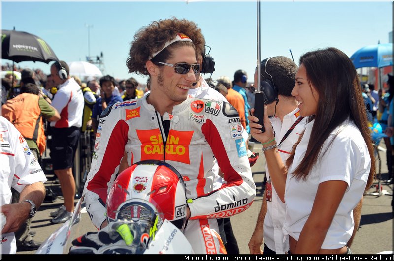 motogp_pitbabe_10_aragon_2010