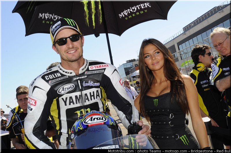 motogp_pitbabe_42_aragon_2010