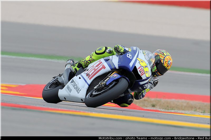 motogp_rossi_02_aragon_2010