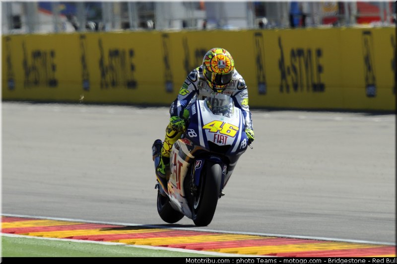 motogp_rossi_13_aragon_2010