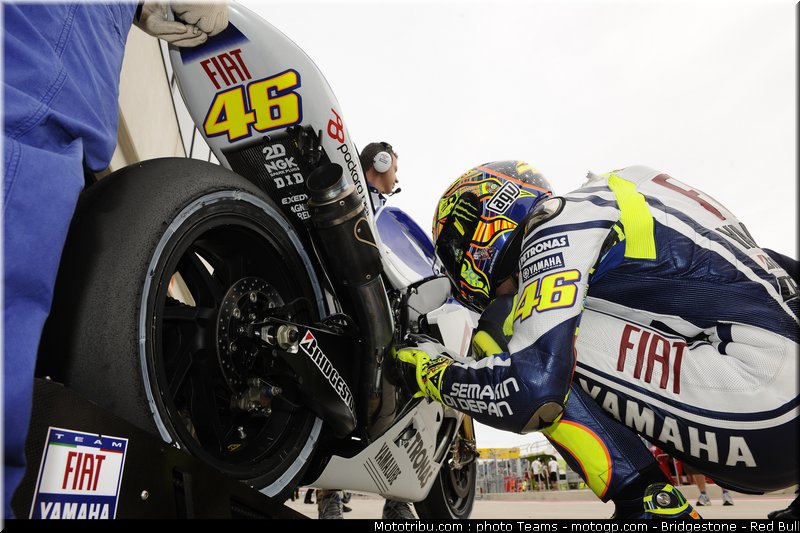 motogp_rossi_18_aragon_2010