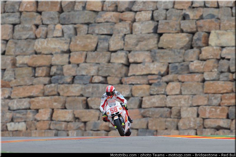motogp_simoncelli_15_aragon_2010