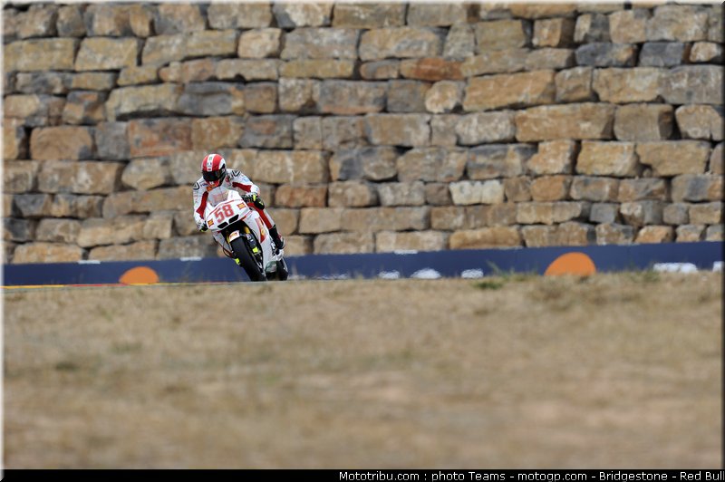 motogp_simoncelli_30_aragon_2010