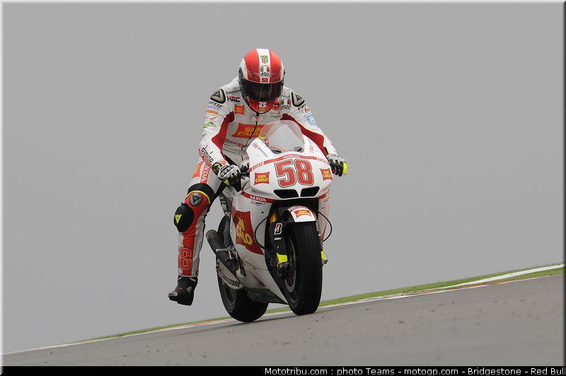 motogp_simoncelli_35_aragon_2010