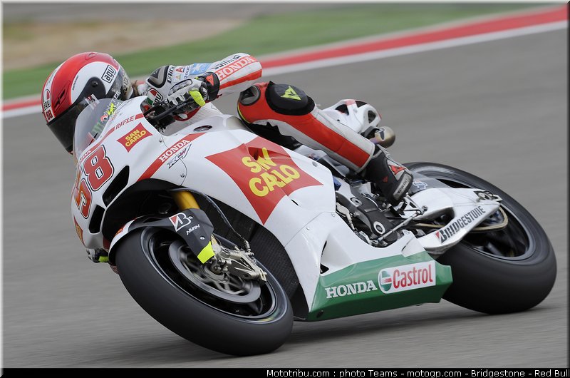 motogp_simoncelli_39_aragon_2010