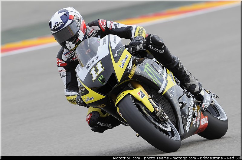 motogp_spies_01_aragon_2010