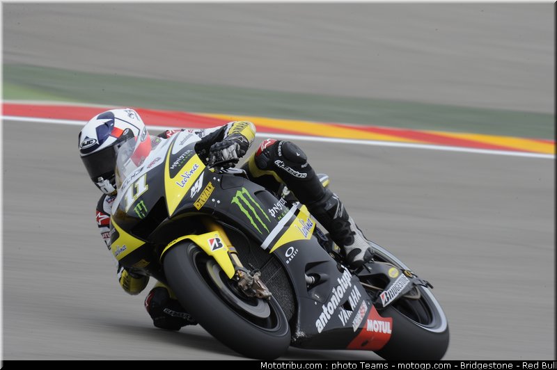 motogp_spies_13_aragon_2010