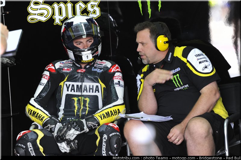 motogp_spies_15_aragon_2010