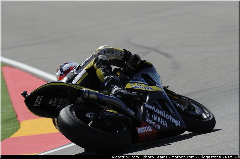 motogp_spies_23_aragon_2010