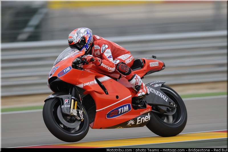 motogp_stoner_02_aragon_2010
