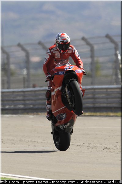 motogp_stoner_10_aragon_2010